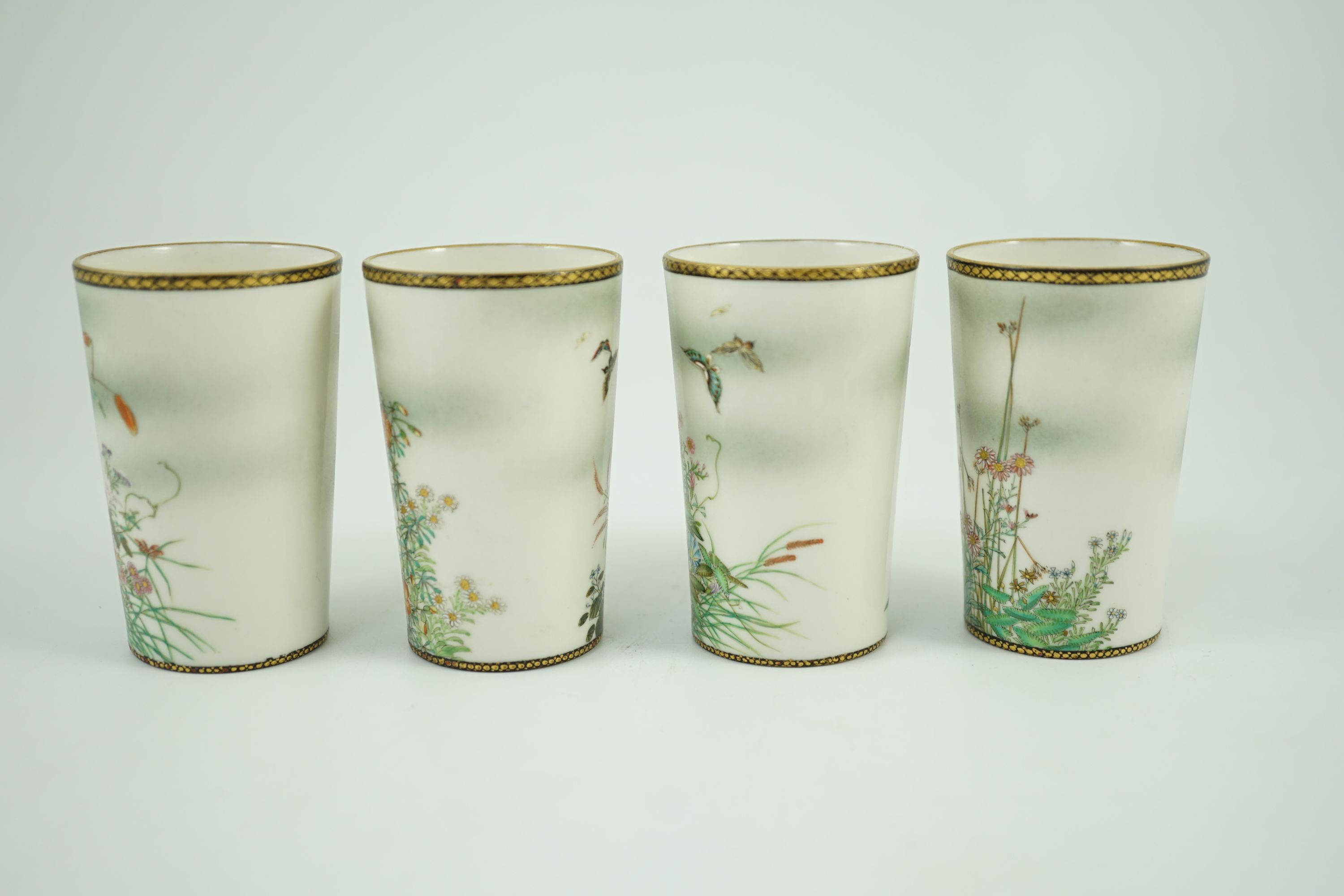 A set of four Japanese porcelain small cups, by Kinkozan, Meiji period, 6.2cm high